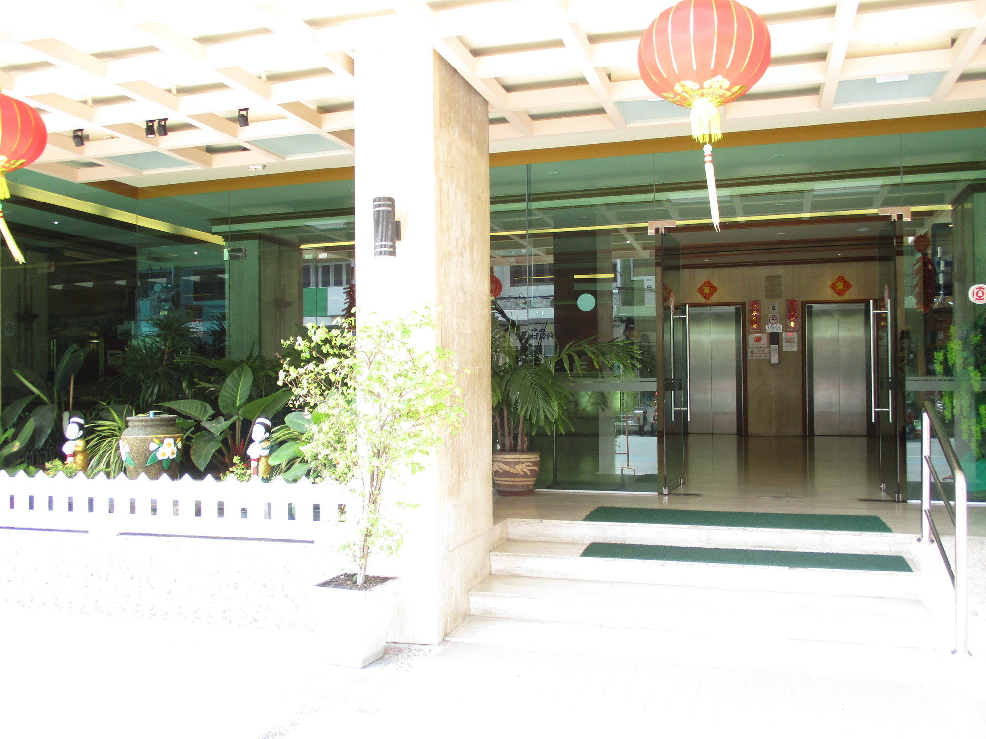 考斯特酒店 合艾 外观 照片